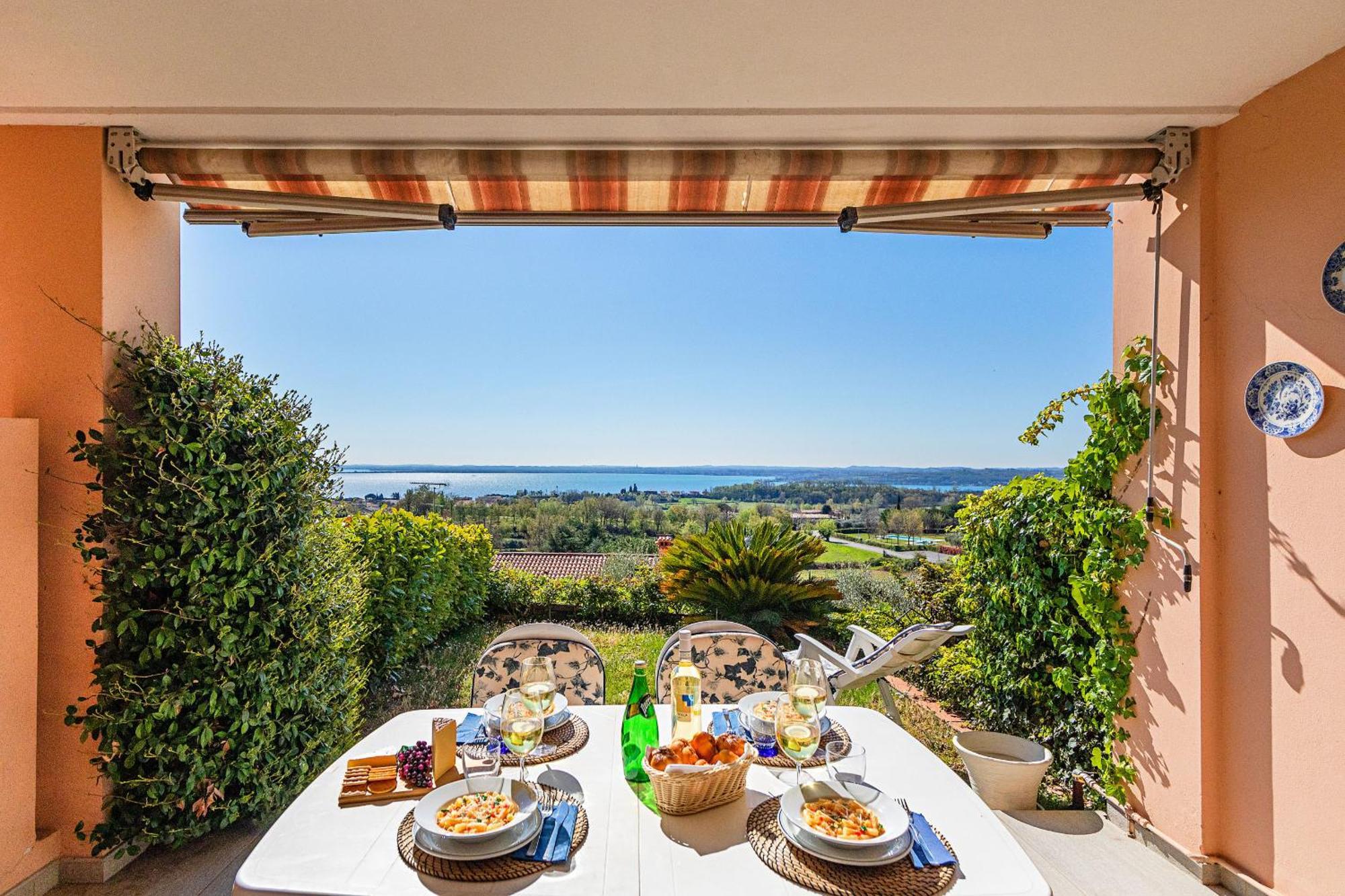סויאנו דל לאגו Residence Giardino 3 By Wonderful Italy מראה חיצוני תמונה